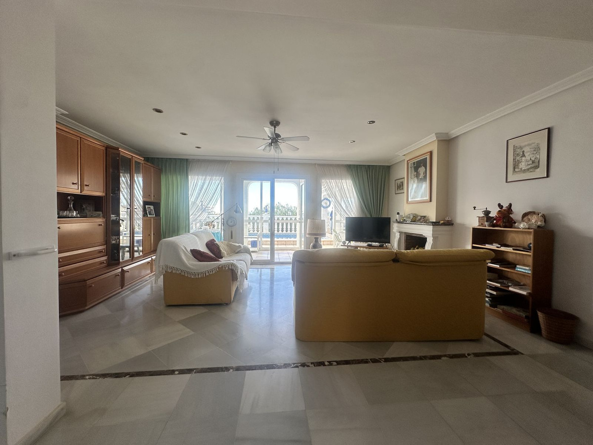 Appartement te koop in Calahonda | 3 slaapkamers H5480647