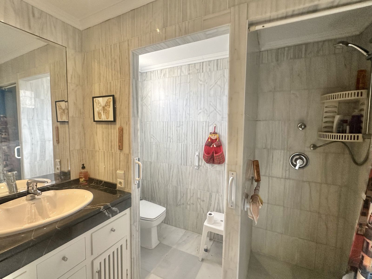 Appartement te koop in Calahonda | 3 slaapkamers H5480647