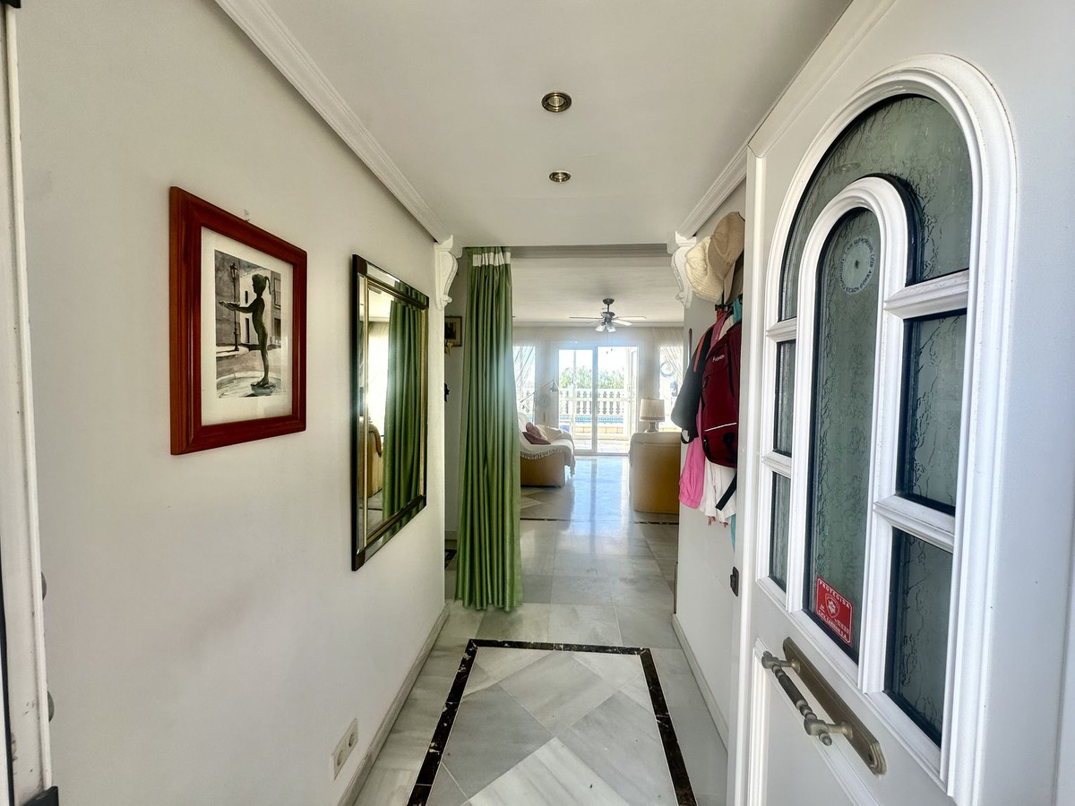 Appartement te koop in Calahonda | 3 slaapkamers H5480647