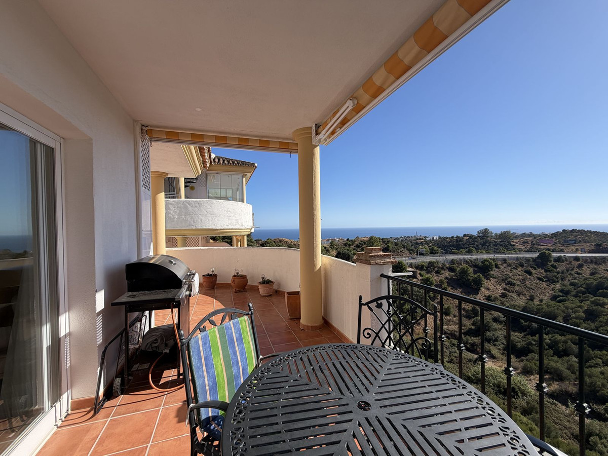 Appartement te koop in Calahonda | 2 slaapkamers H5482462