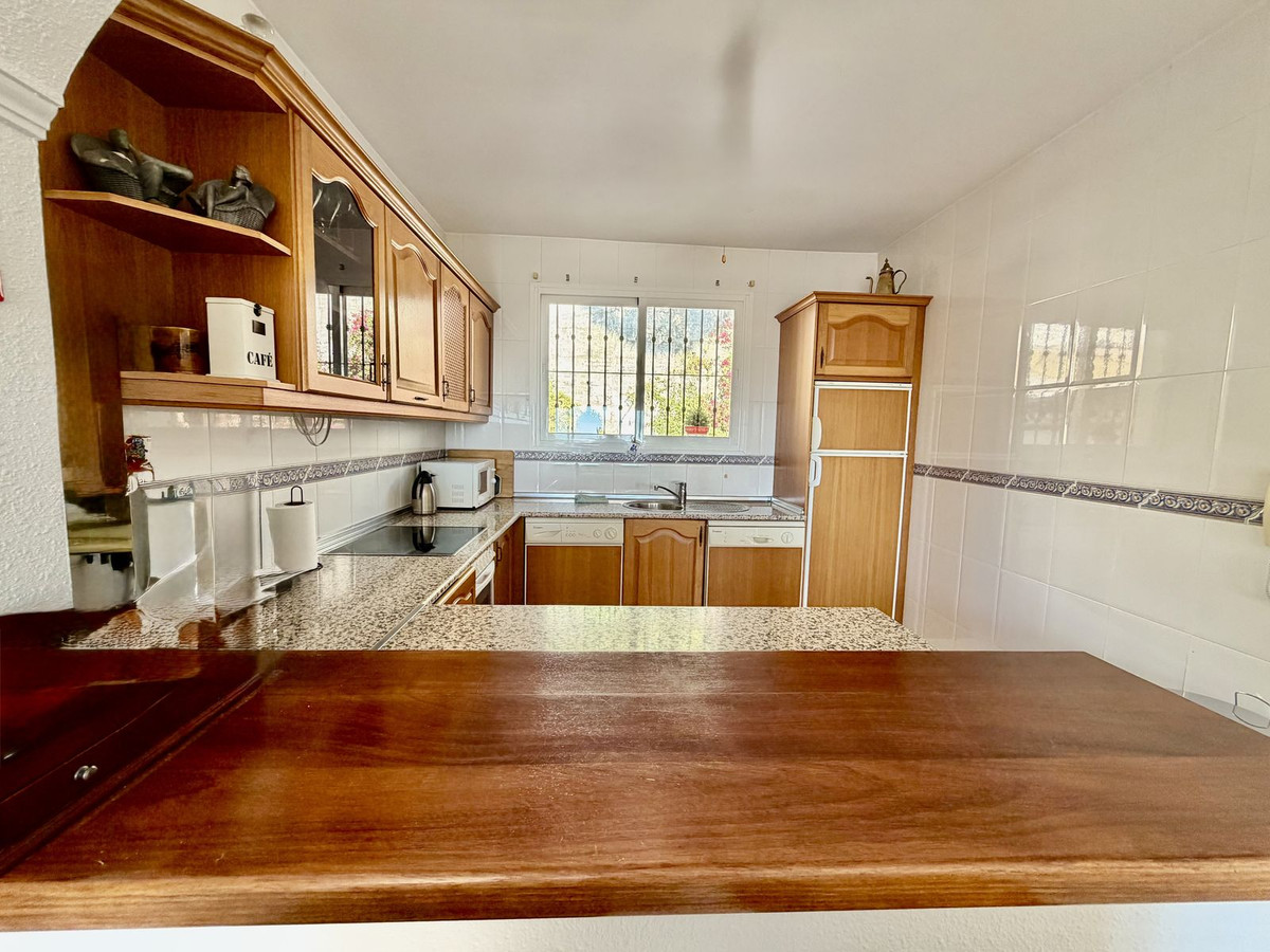 Appartement te koop in Calahonda | 2 slaapkamers H5482462