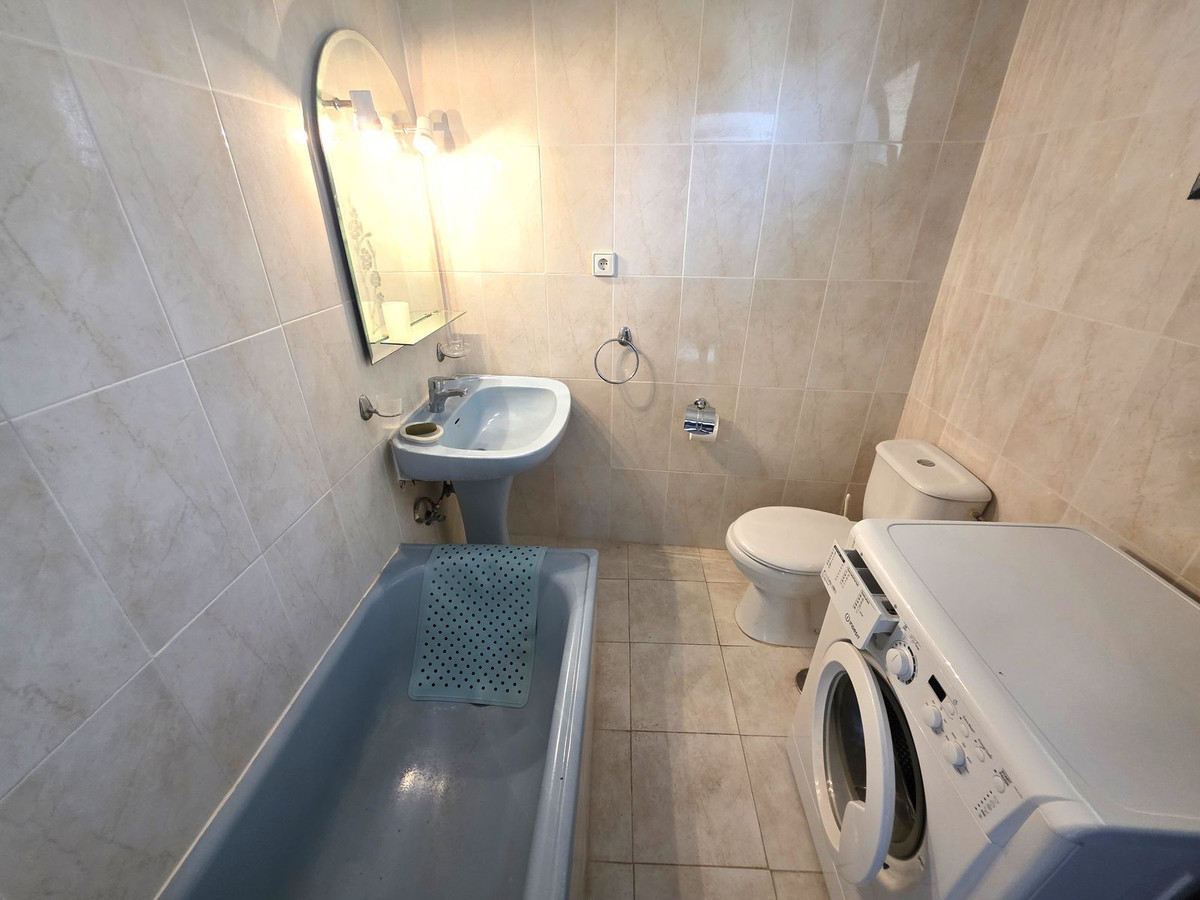 Appartement te koop in Calahonda | 1 slaapkamers H5482525