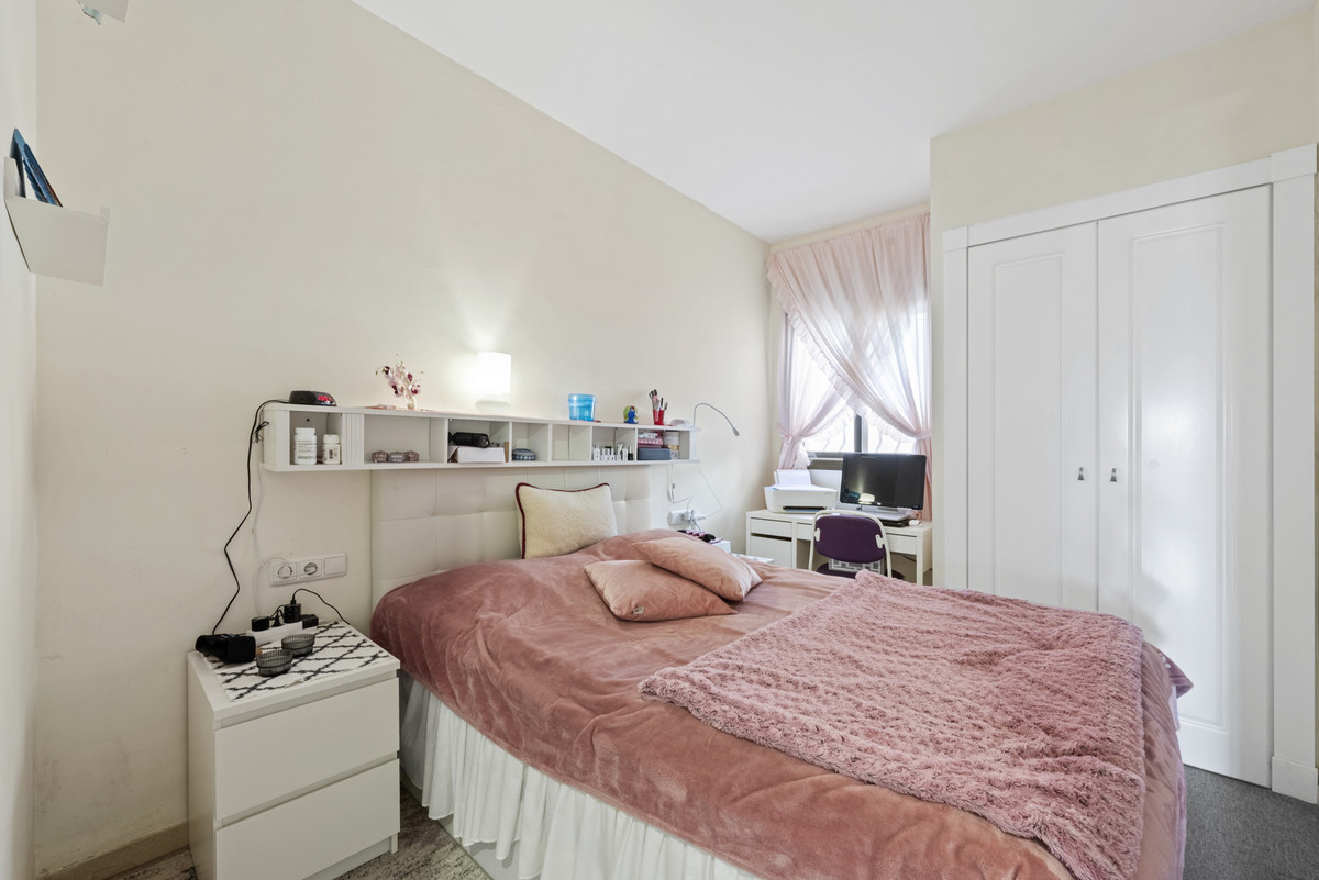Appartement te koop in Calahonda | 2 slaapkamers H5483194