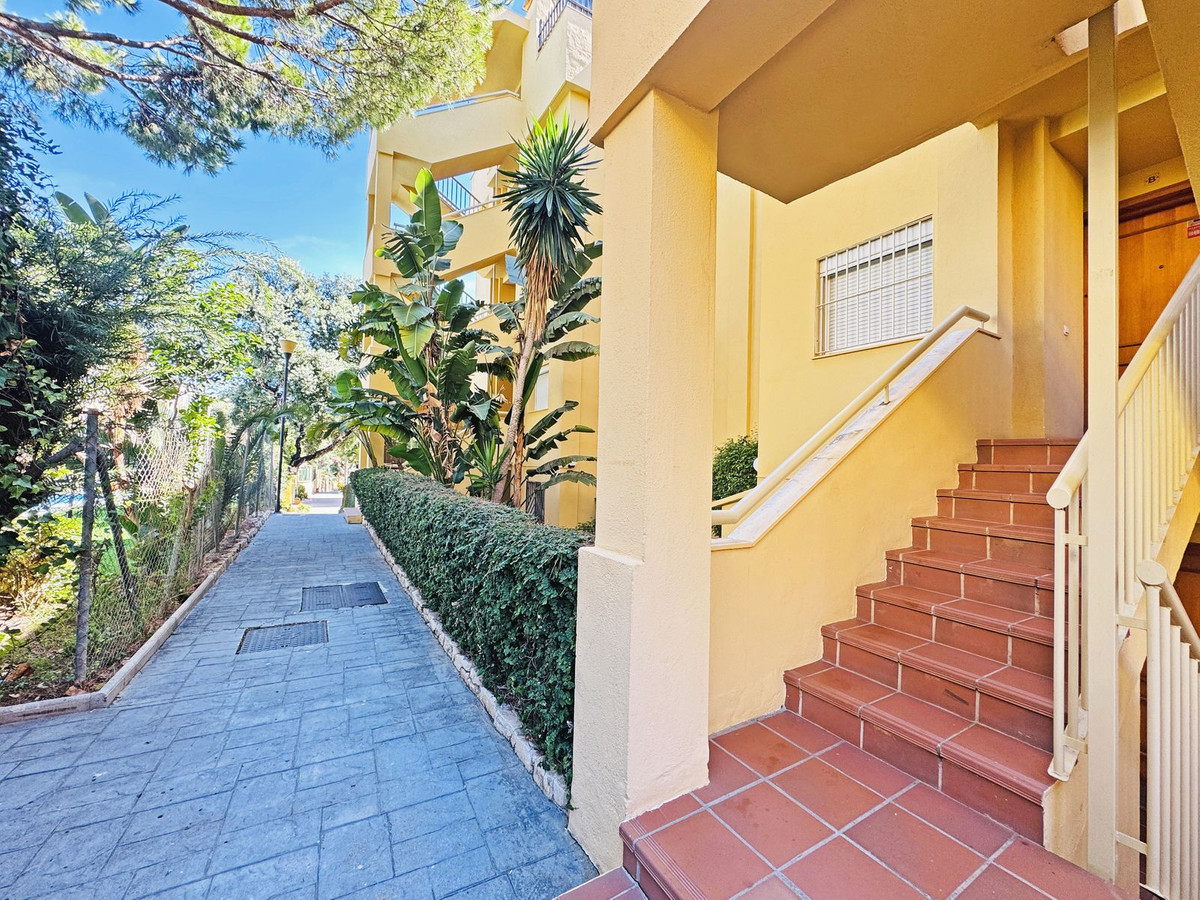 Appartement te koop in Calahonda | 1 slaapkamers H5483446