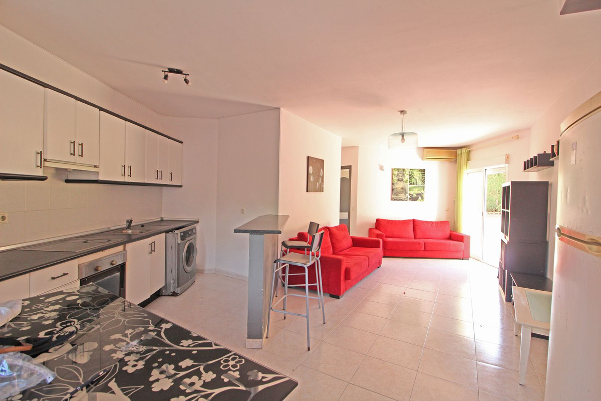 Penthouse te koop in Calahonda | 8 slaapkamers H5486128