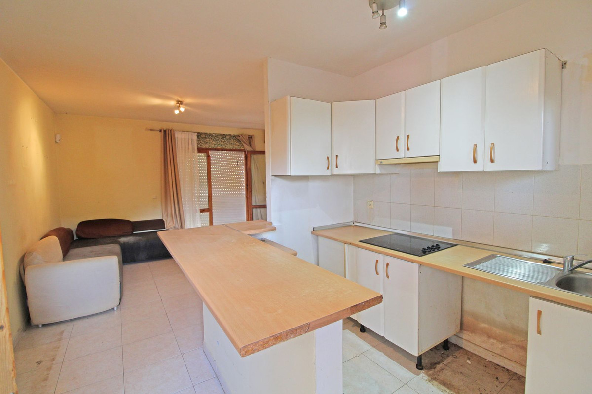 Penthouse te koop in Calahonda | 8 slaapkamers H5486128