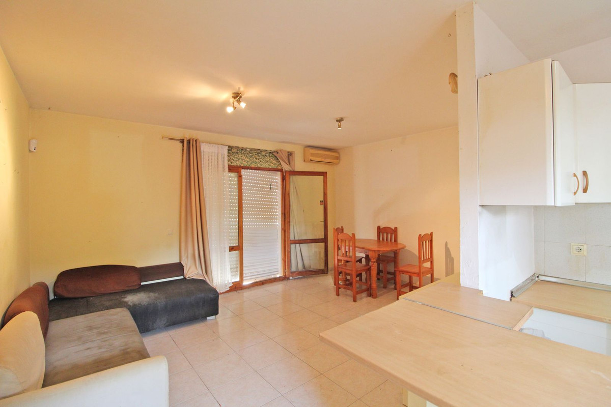 Penthouse te koop in Calahonda | 8 slaapkamers H5486128