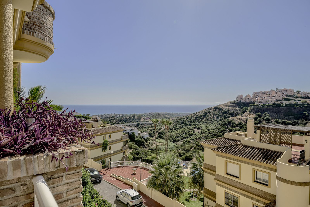 Appartement te koop in Calahonda | 2 slaapkamers H5487871