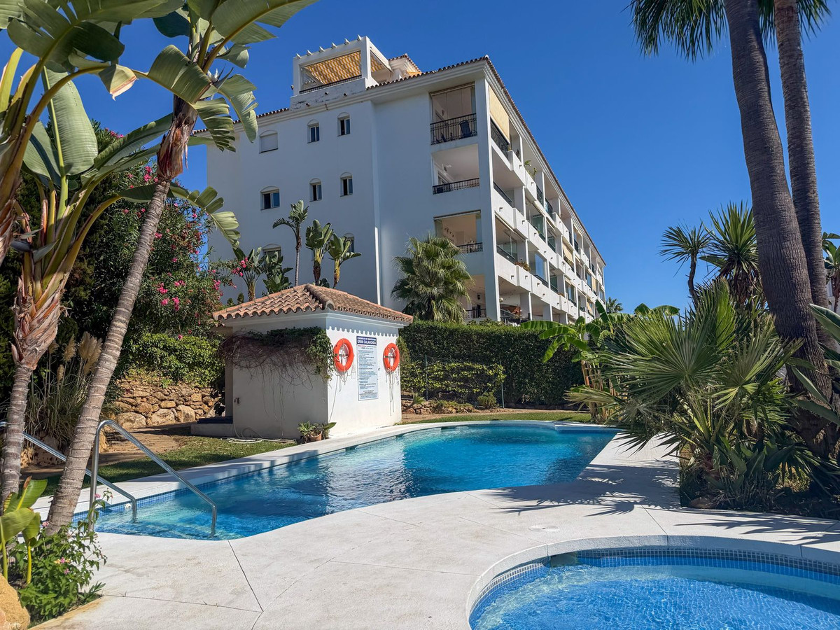 Appartement te koop in Calahonda | 2 slaapkamers H5492614