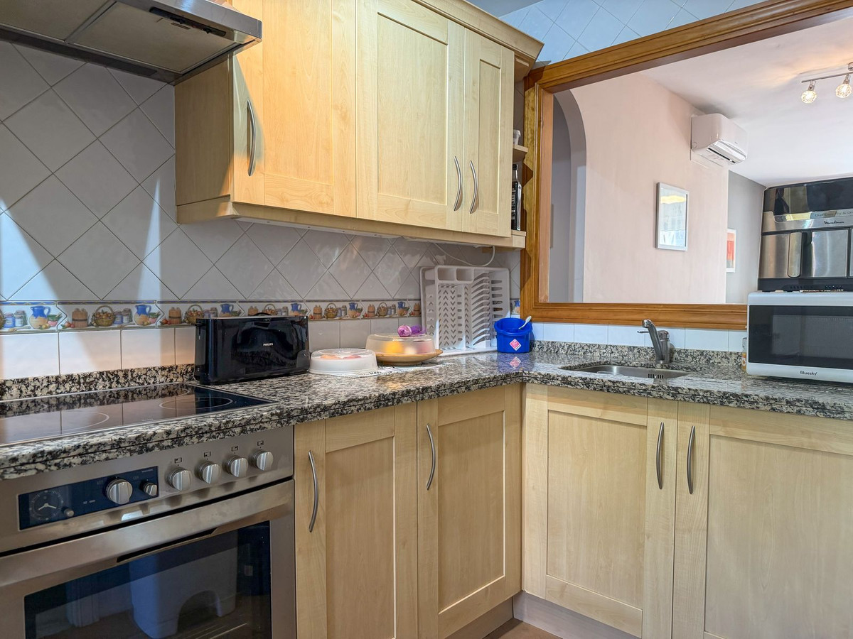 Appartement te koop in Calahonda | 2 slaapkamers H5492614