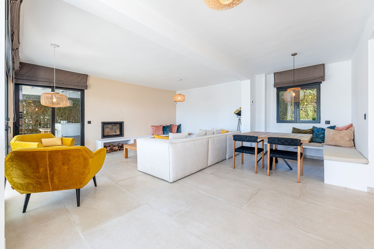 Percelen te koop in Calahonda | 4 slaapkamers H5494105