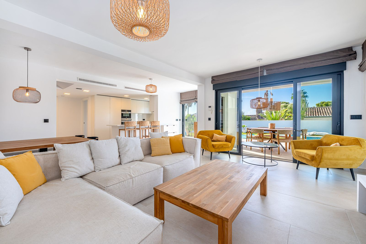 Percelen te koop in Calahonda | 4 slaapkamers H5494105