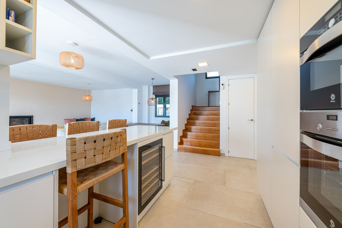 Percelen te koop in Calahonda | 4 slaapkamers H5494105