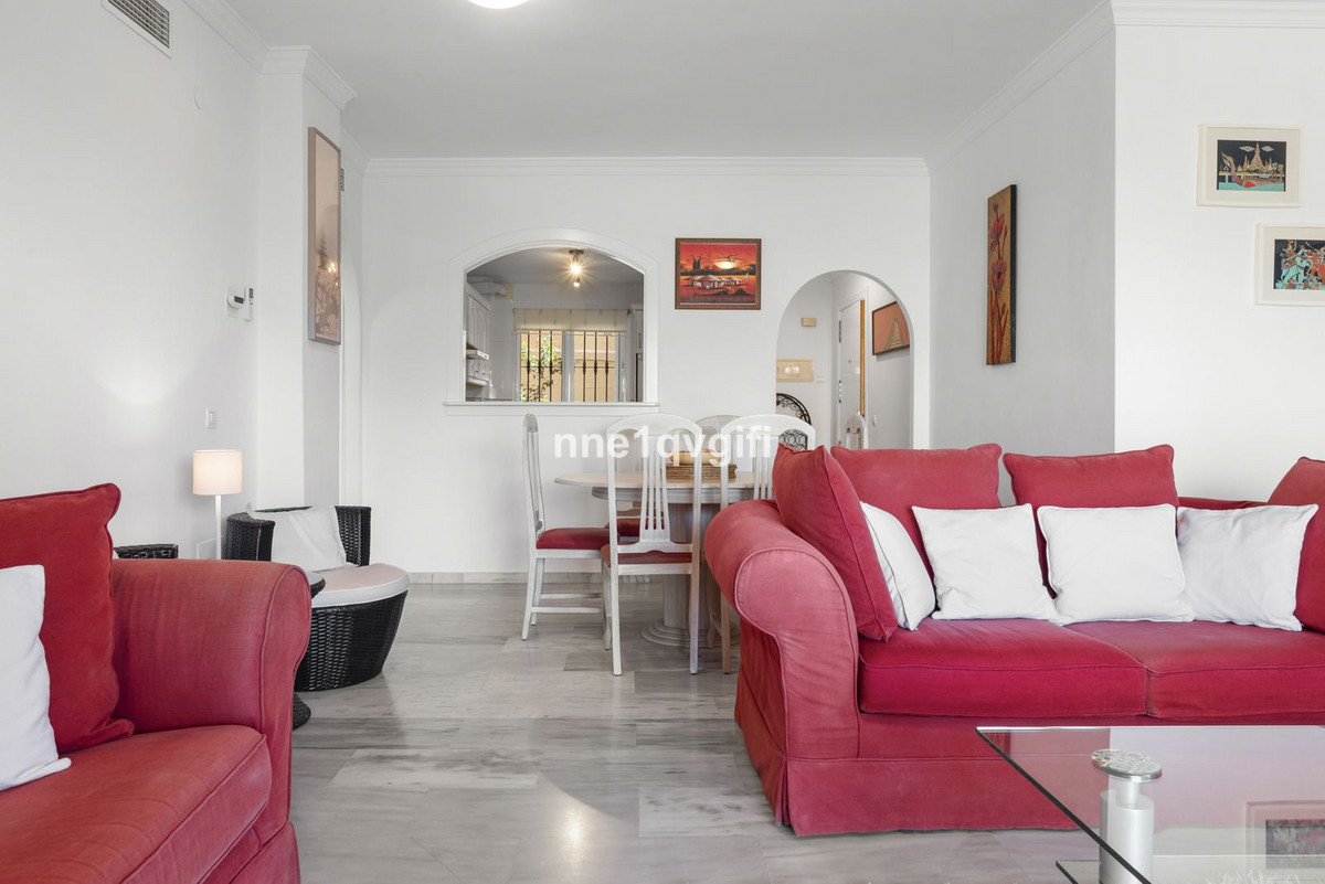 Appartement te koop in Calahonda | 2 slaapkamers H5495305