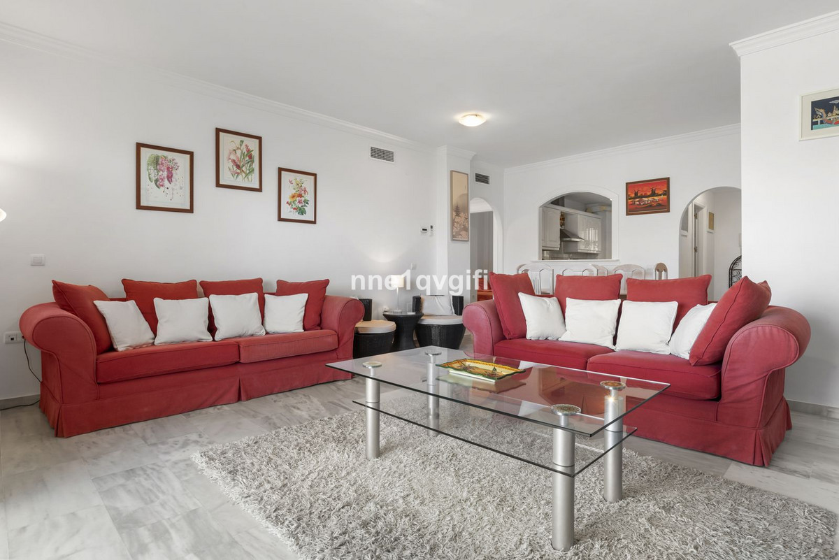 Appartement te koop in Calahonda | 2 slaapkamers H5495305