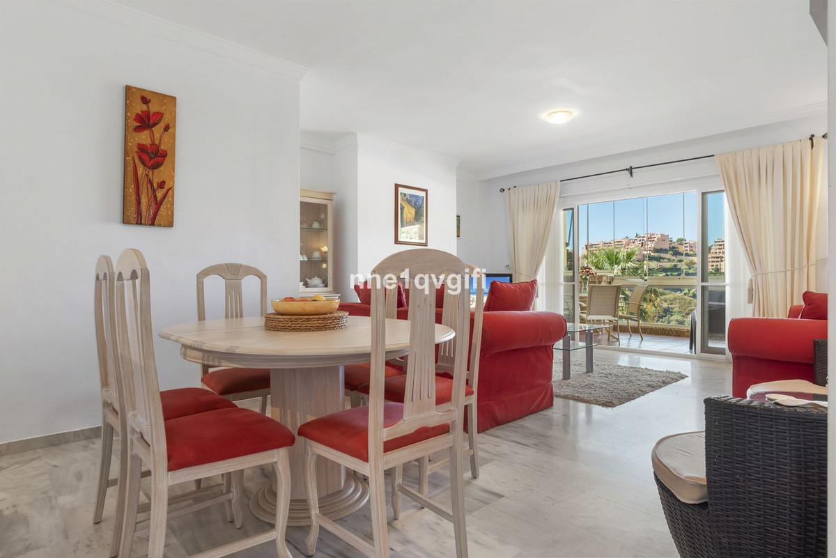 Appartement te koop in Calahonda | 2 slaapkamers H5495305