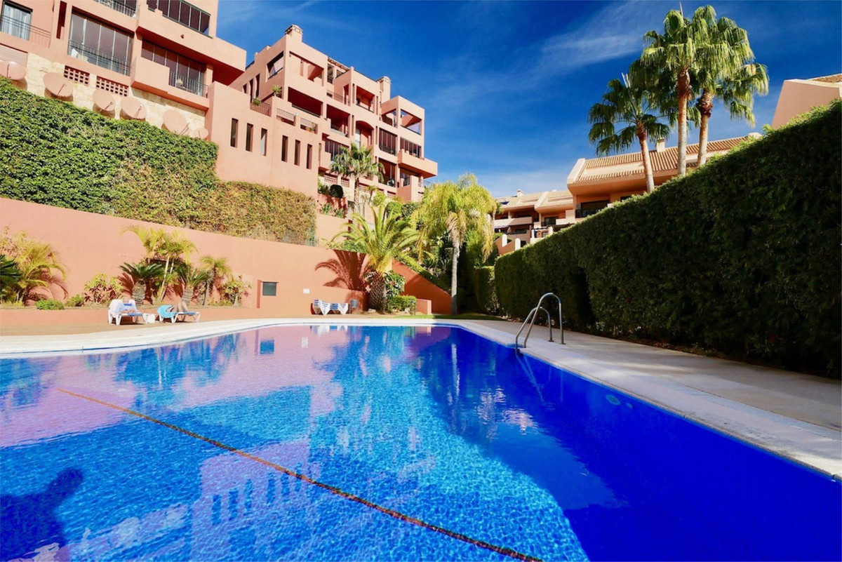 Appartement te koop in Calahonda | 4 slaapkamers H5495473