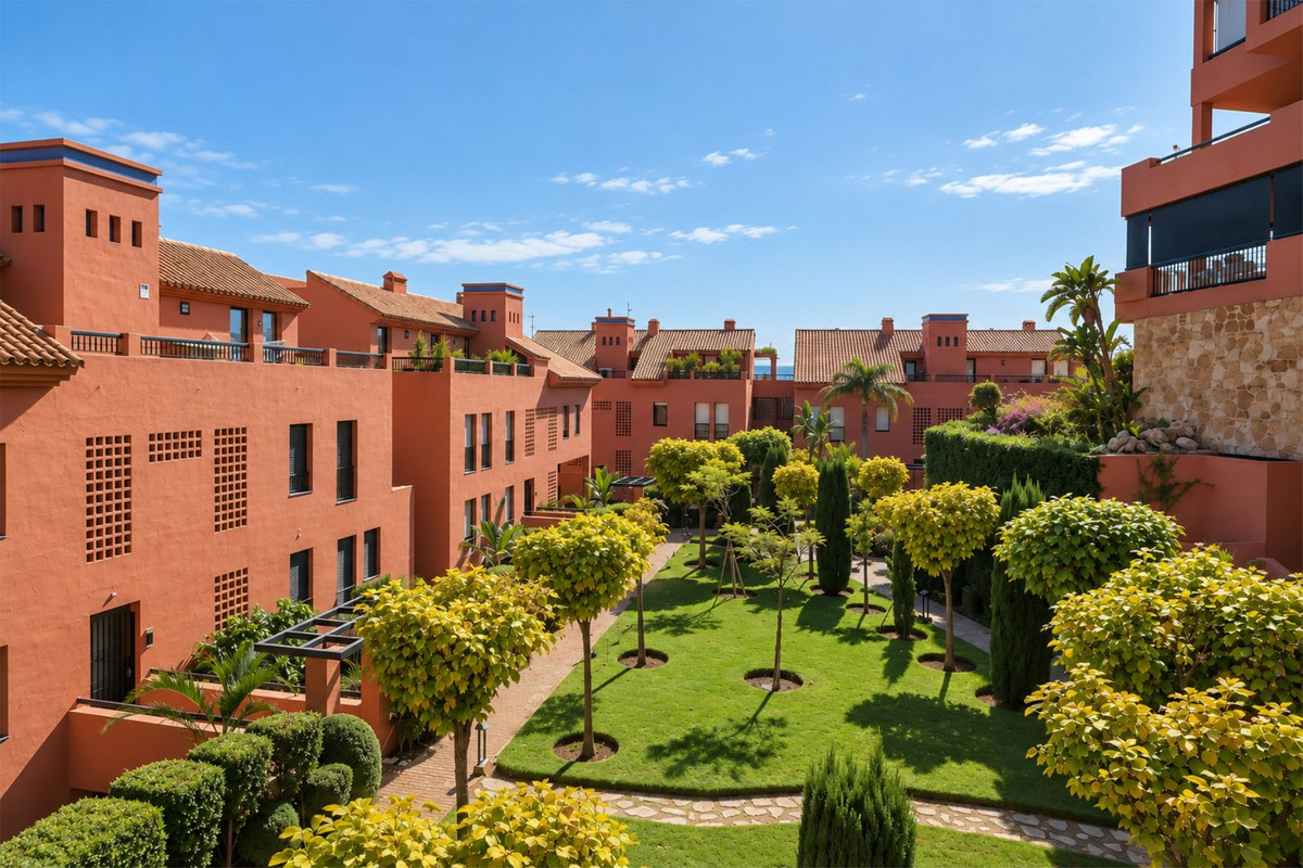 Appartement te koop in Calahonda | 4 slaapkamers H5495473