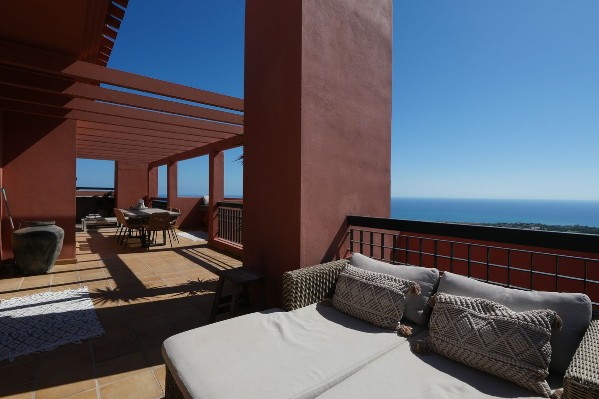 Appartement te koop in Calahonda | 4 slaapkamers H5495473