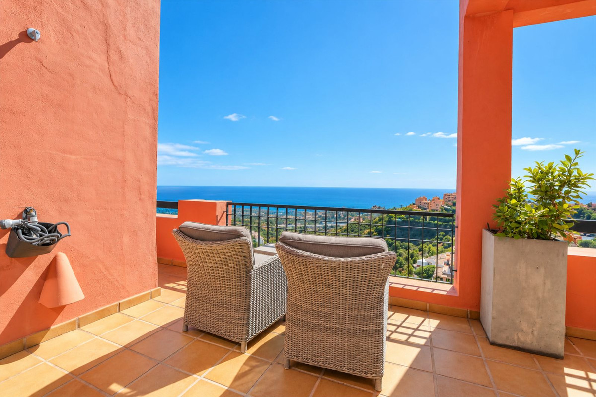 Appartement te koop in Calahonda | 4 slaapkamers H5495473