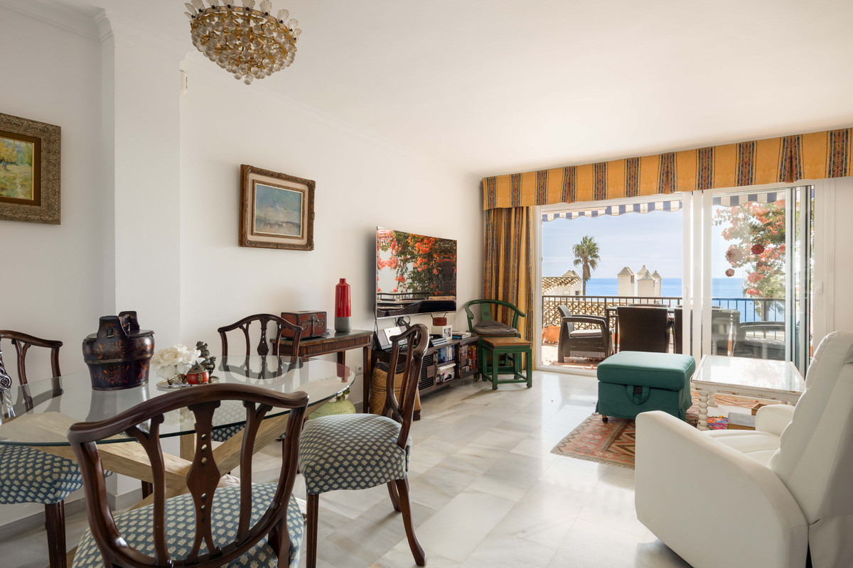 Appartement te koop in Calahonda | 2 slaapkamers H5498152