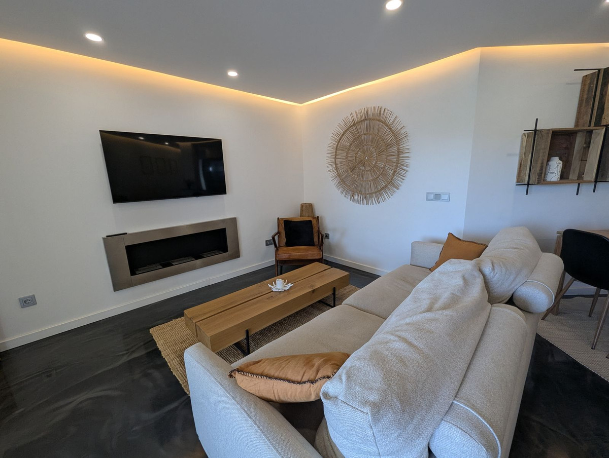 Penthouse te koop in Calahonda | 3 slaapkamers H5499493