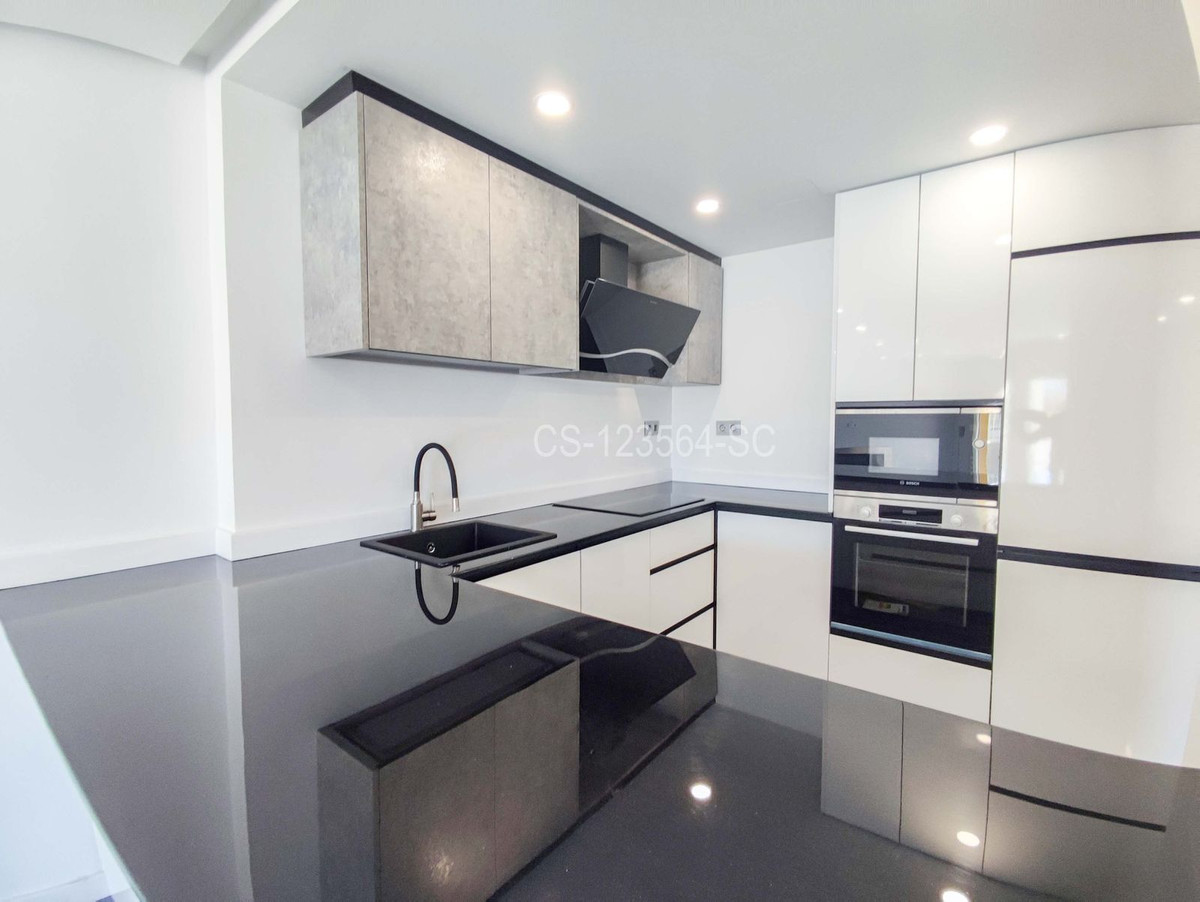 Penthouse te koop in Calahonda | 3 slaapkamers H5499493