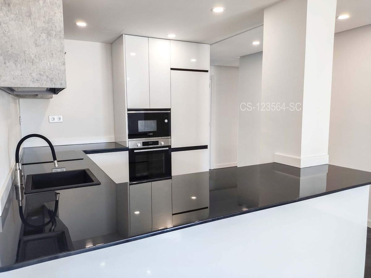 Penthouse te koop in Calahonda | 3 slaapkamers H5499493