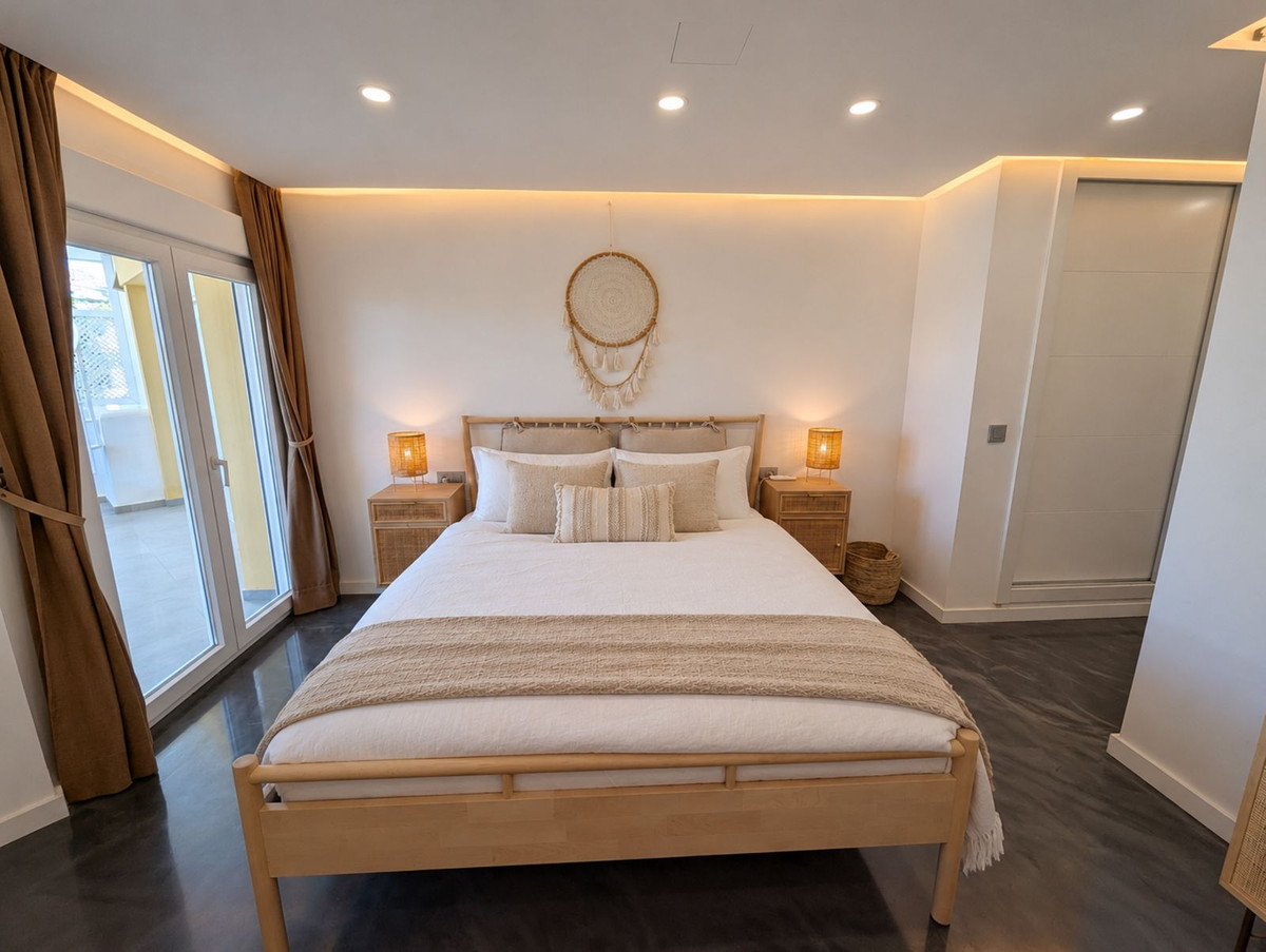 Penthouse te koop in Calahonda | 3 slaapkamers H5499493