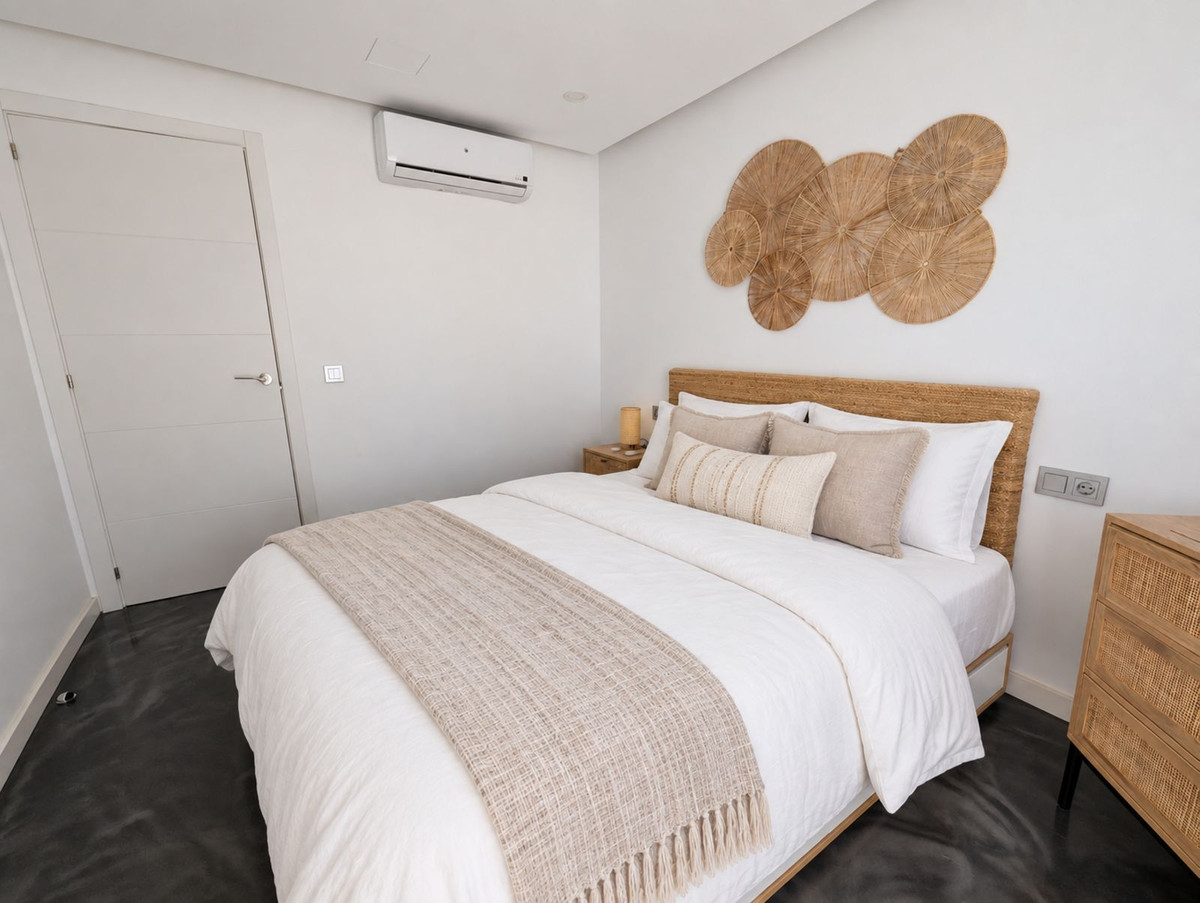 Penthouse te koop in Calahonda | 3 slaapkamers H5499493