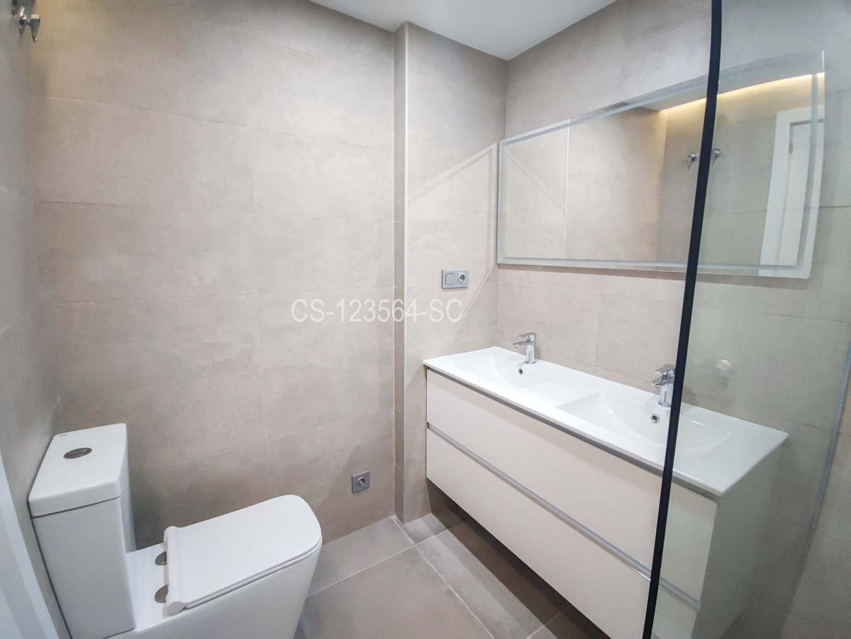 Penthouse te koop in Calahonda | 3 slaapkamers H5499493