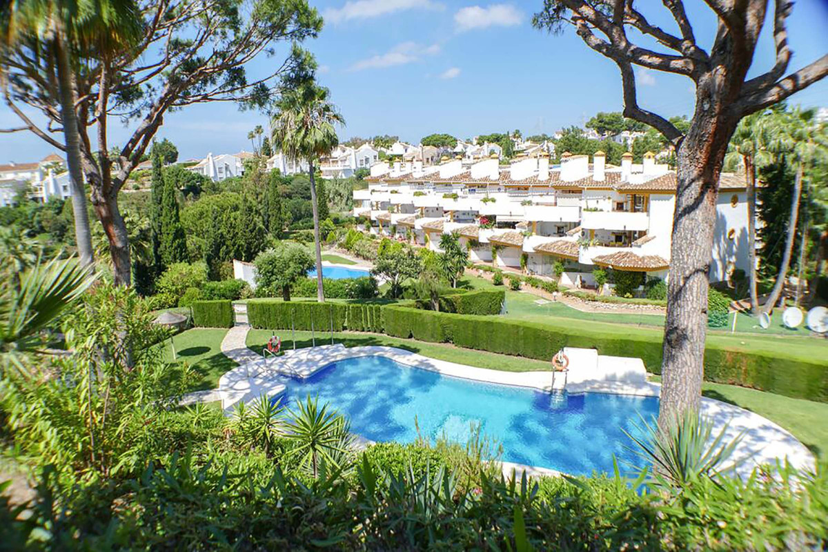 Penthouse te koop in Calahonda | 3 slaapkamers H5499493