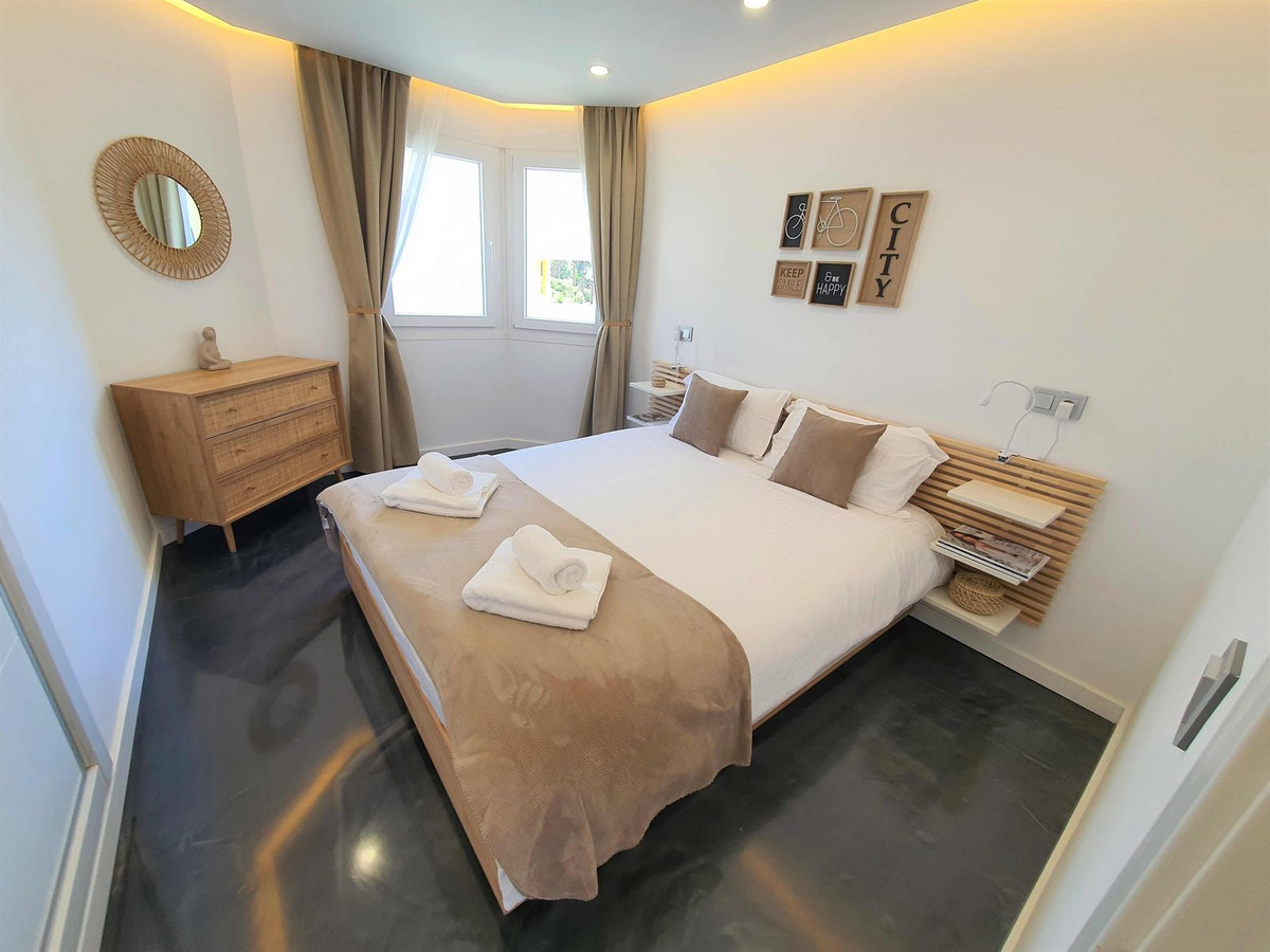 Penthouse te koop in Calahonda | 3 slaapkamers H5499493