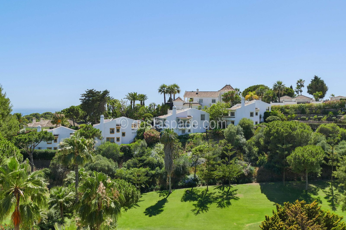 Penthouse te koop in Calahonda | 3 slaapkamers H5499493