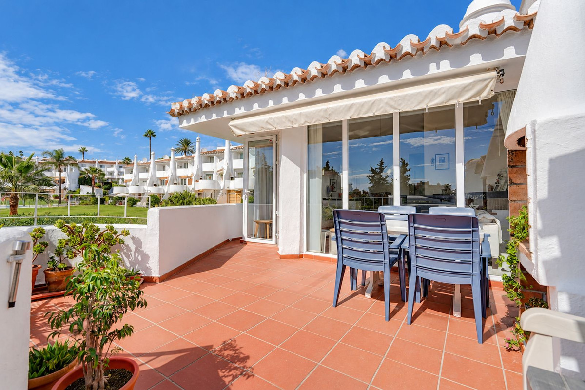 Appartement te koop in Calahonda | 2 slaapkamers H5499556