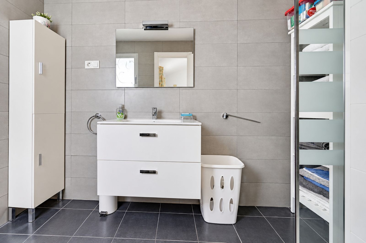 Appartement te koop in Calahonda | 2 slaapkamers H5499556