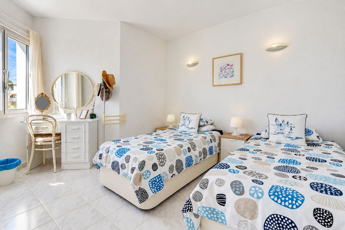 Appartement te koop in Calahonda | 2 slaapkamers H5499556