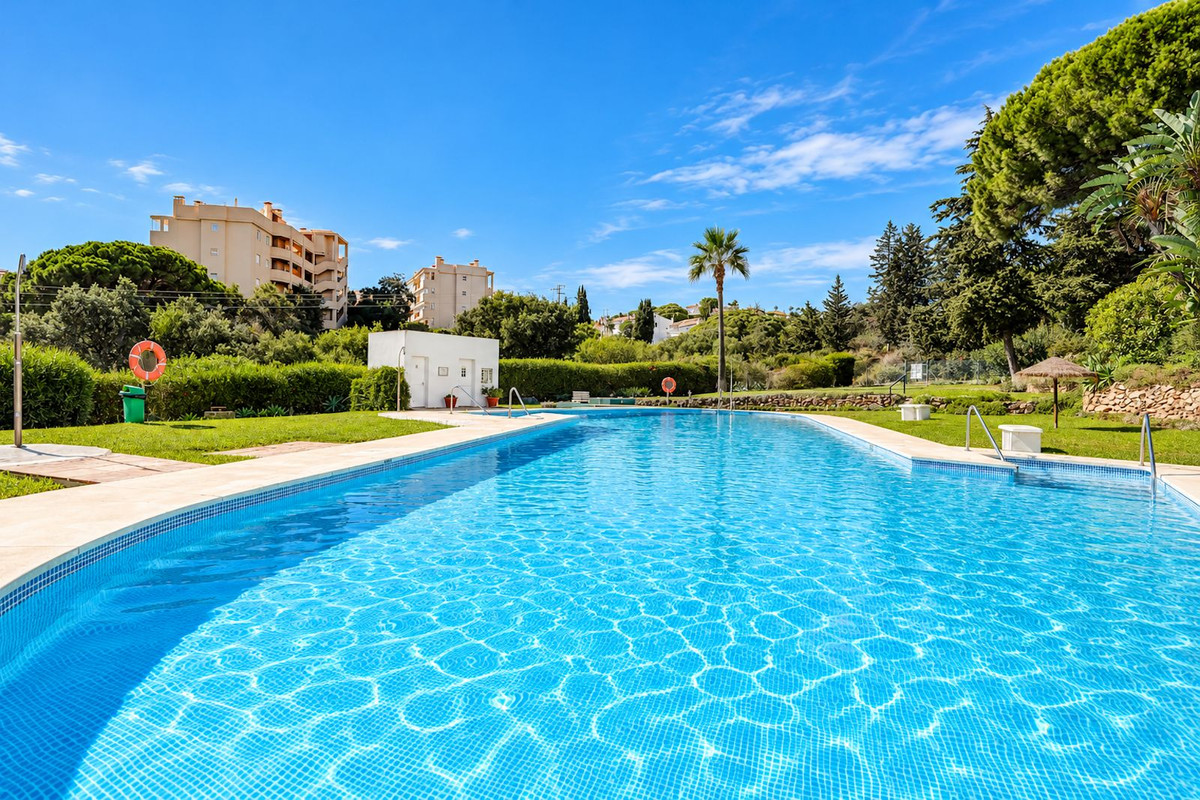 Appartement te koop in Calahonda | 2 slaapkamers H5499556
