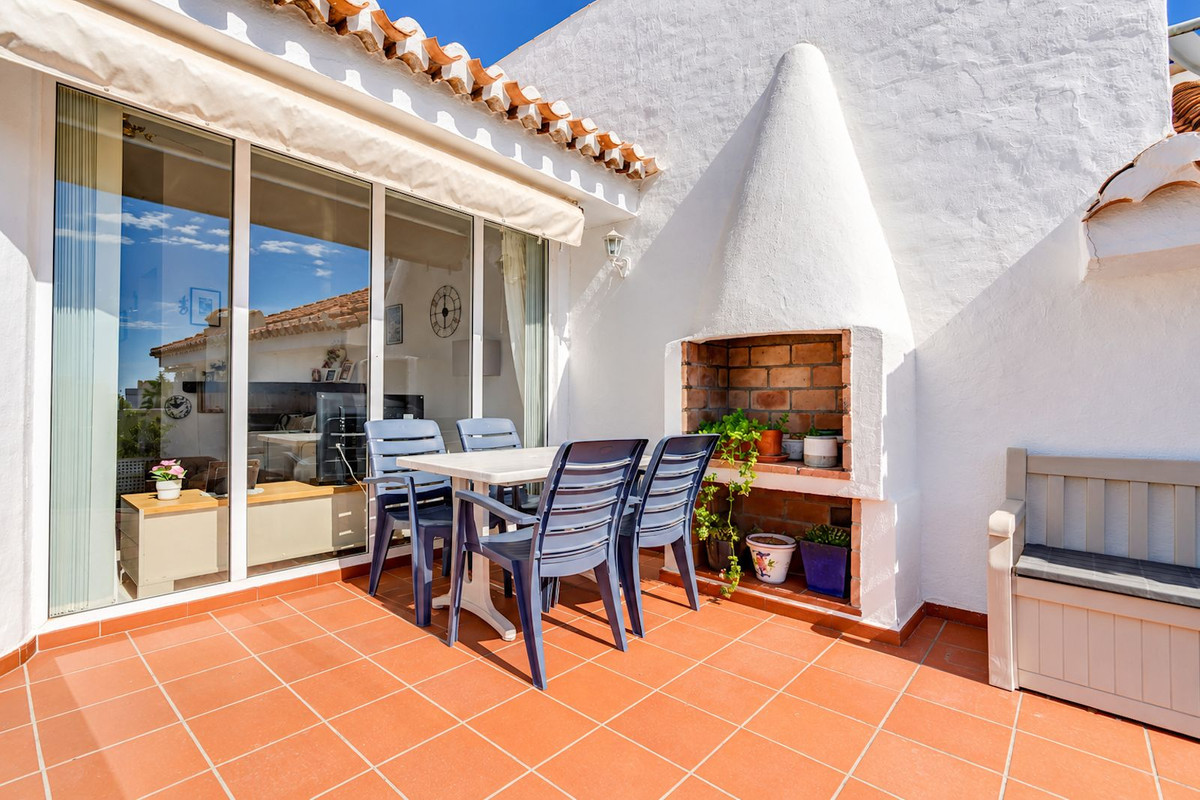Appartement te koop in Calahonda | 2 slaapkamers H5499556