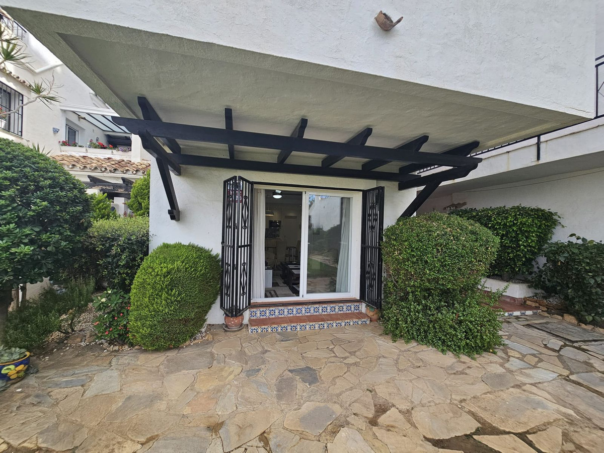 Appartement te koop in Calahonda | 1 slaapkamers H5510035