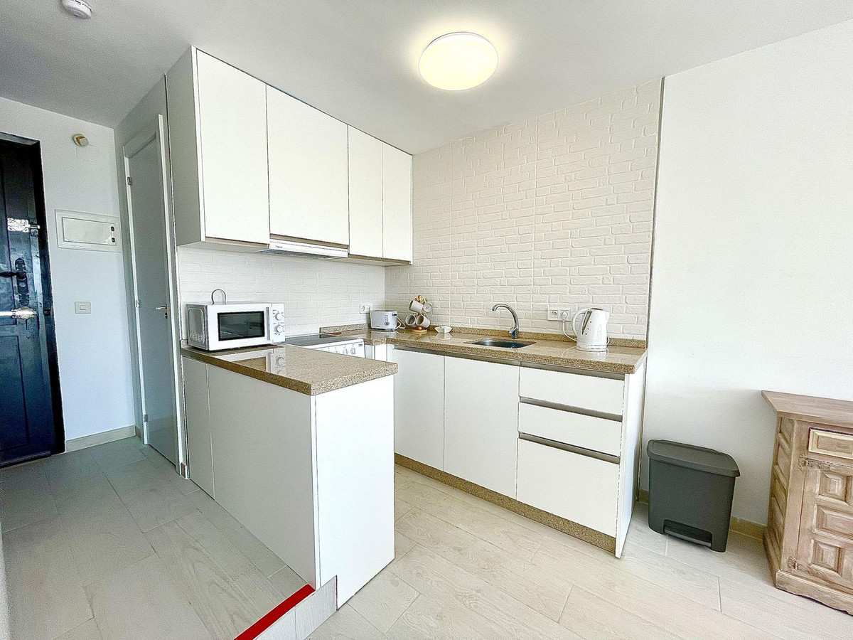 Duplex te koop in Calahonda | 1 slaapkamers H5512417