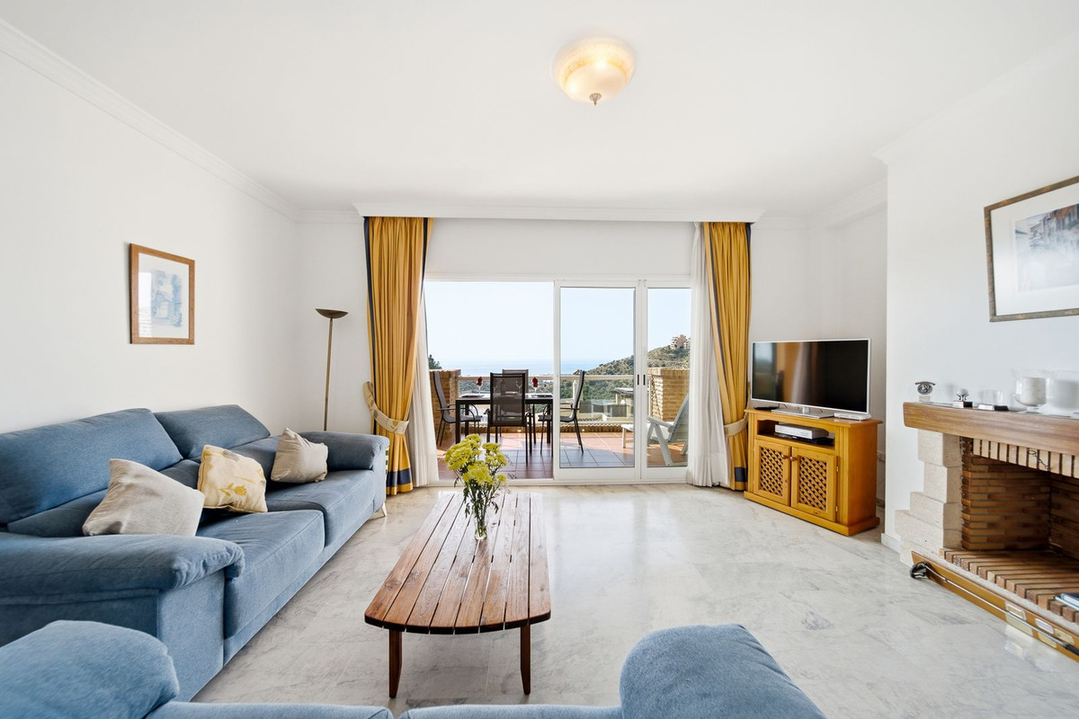 Appartement te koop in Calahonda | 3 slaapkamers H5512531