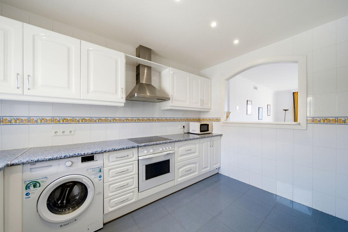 Appartement te koop in Calahonda | 3 slaapkamers H5512531