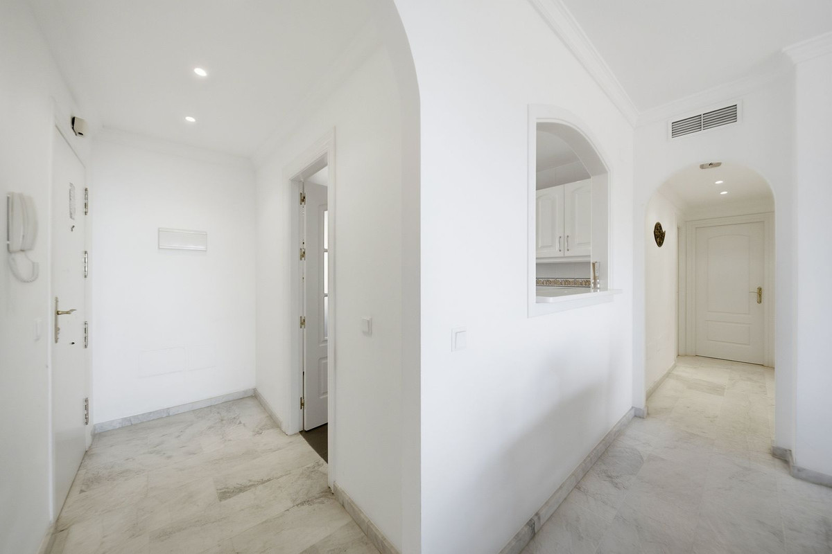 Appartement te koop in Calahonda | 3 slaapkamers H5512531