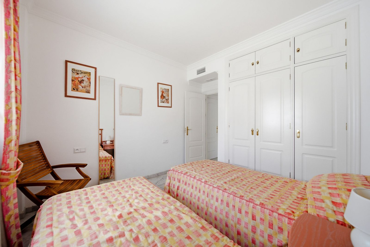 Appartement te koop in Calahonda | 3 slaapkamers H5512531