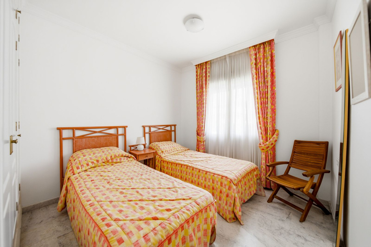 Appartement te koop in Calahonda | 3 slaapkamers H5512531