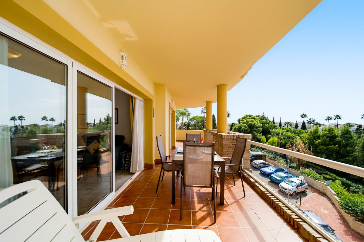 Appartement te koop in Calahonda | 3 slaapkamers H5512531