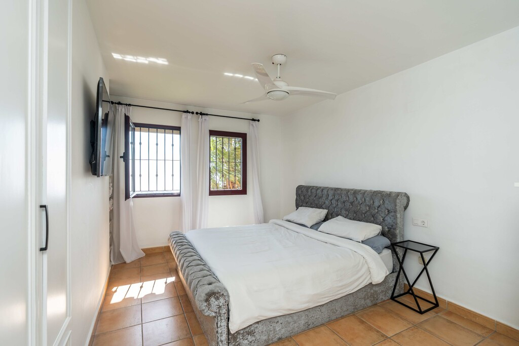 Duplex te koop in Calahonda | 2 slaapkamers H5513359