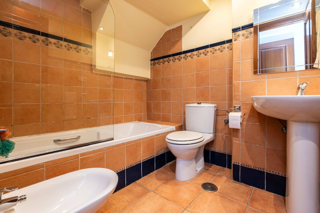 Duplex te koop in Calahonda | 2 slaapkamers H5513359