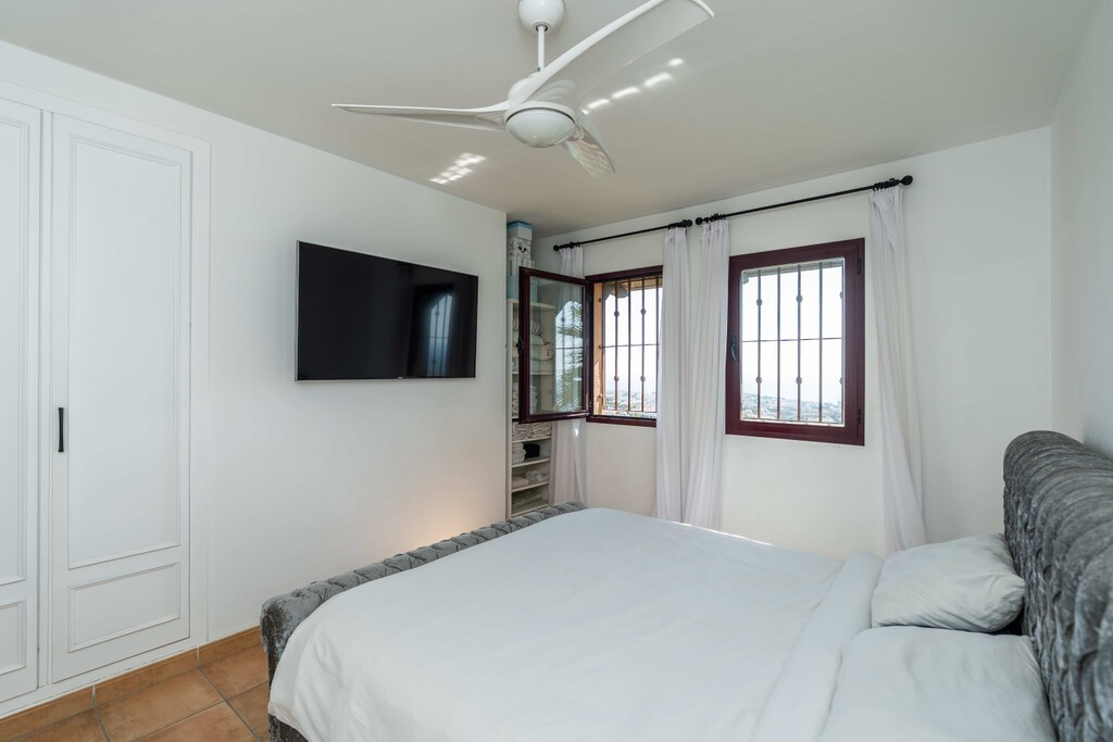 Duplex te koop in Calahonda | 2 slaapkamers H5513359